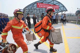 德甲积分榜：药厂先赛一场领先拜仁3分，多特打平仍居第五